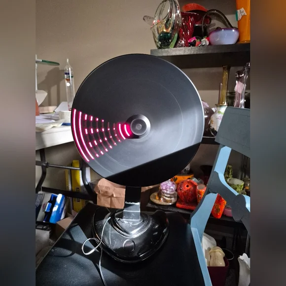 Vintage Radio Shack Rabbit Tanaka Spining LED Disc - Picture 4 of 7